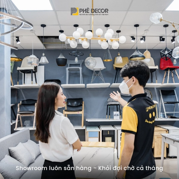 Khi lựa chọn một sản phẩm giá trị như sofa giường đơn cho 1 người nằm, việc tìm đến một thương hiệu uy tín không chỉ đảm bảo chất lượng sản phẩm mà còn mang lại sự an tâm. Phê luxury tự hào là địa chỉ hàng đầu, mang đến những giá trị và lợi thế cạnh tranh vượt trội.